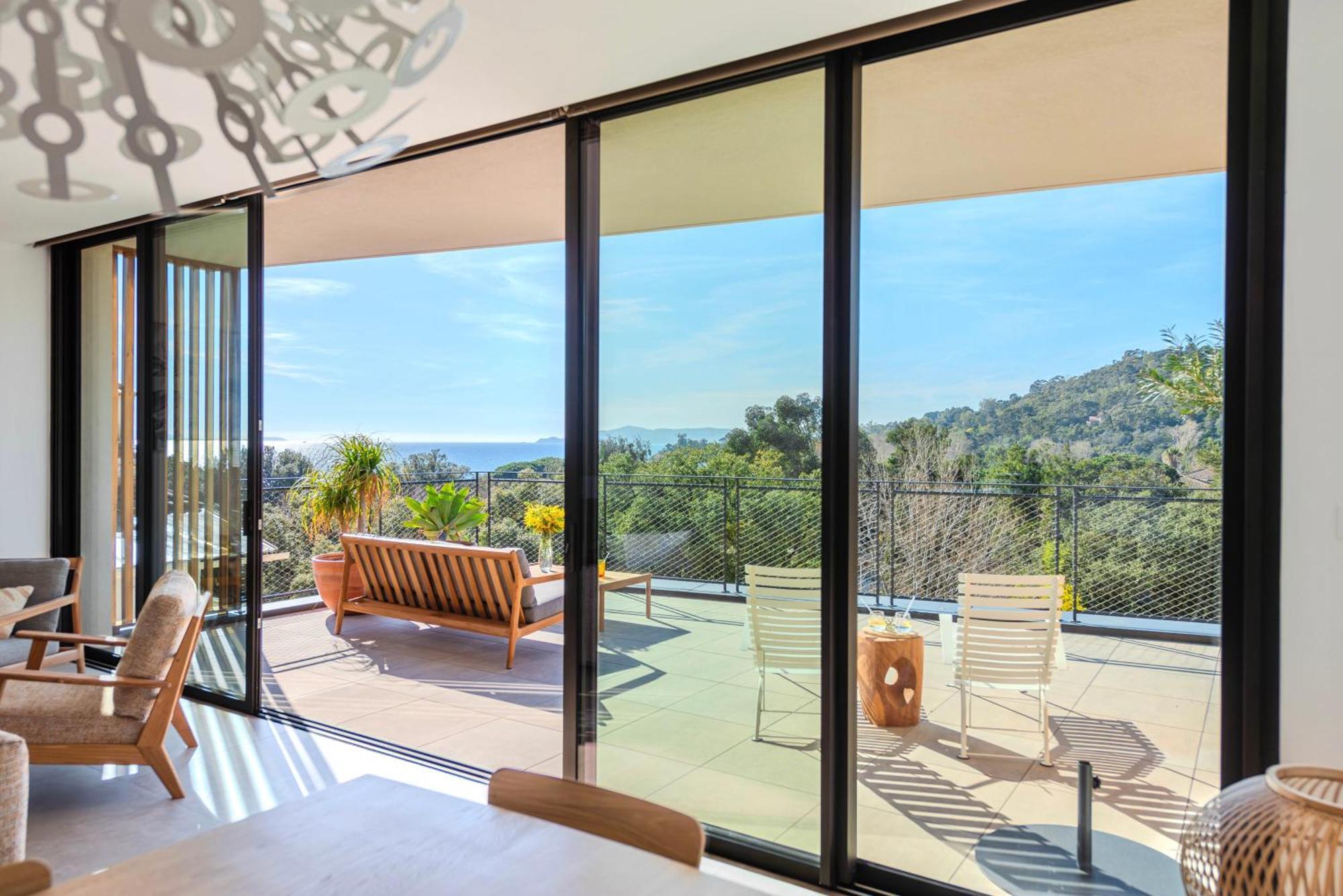 Magnifique Appartement Plage Cavaliere Terrasse 3 Chambres Garage Le Lavandou Exterior photo