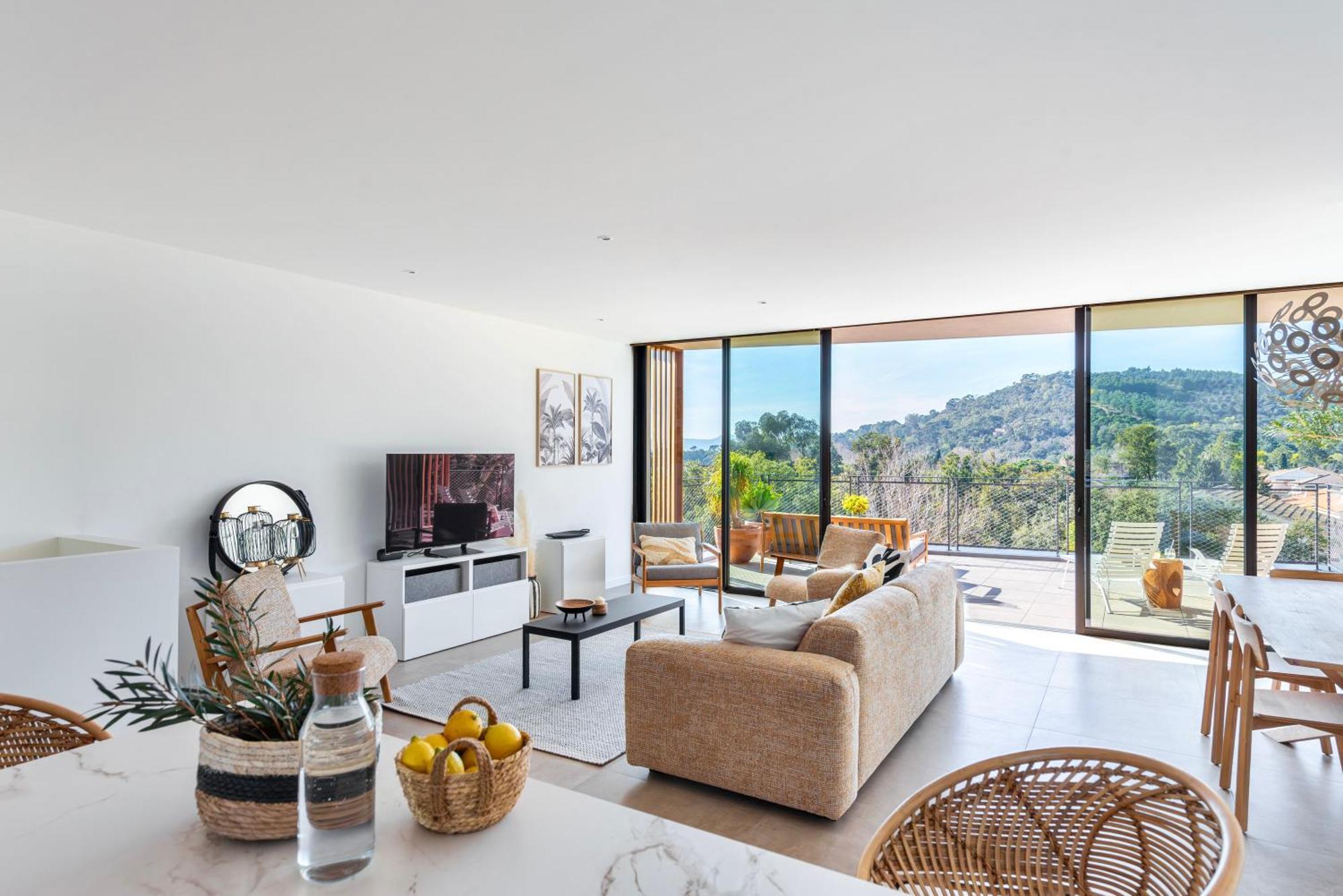 Magnifique Appartement Plage Cavaliere Terrasse 3 Chambres Garage Le Lavandou Exterior photo